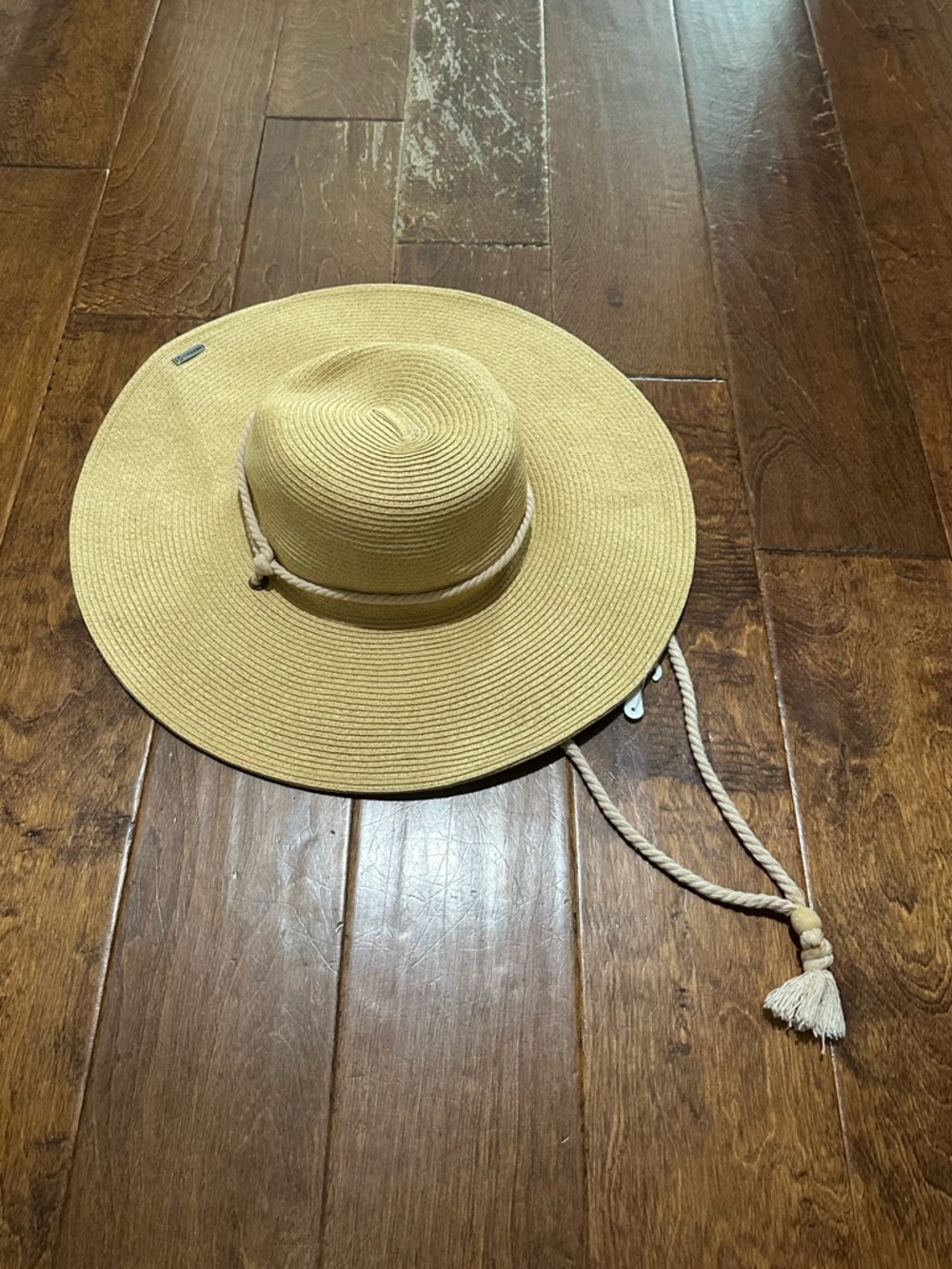 Merrell 100% paper sun hat